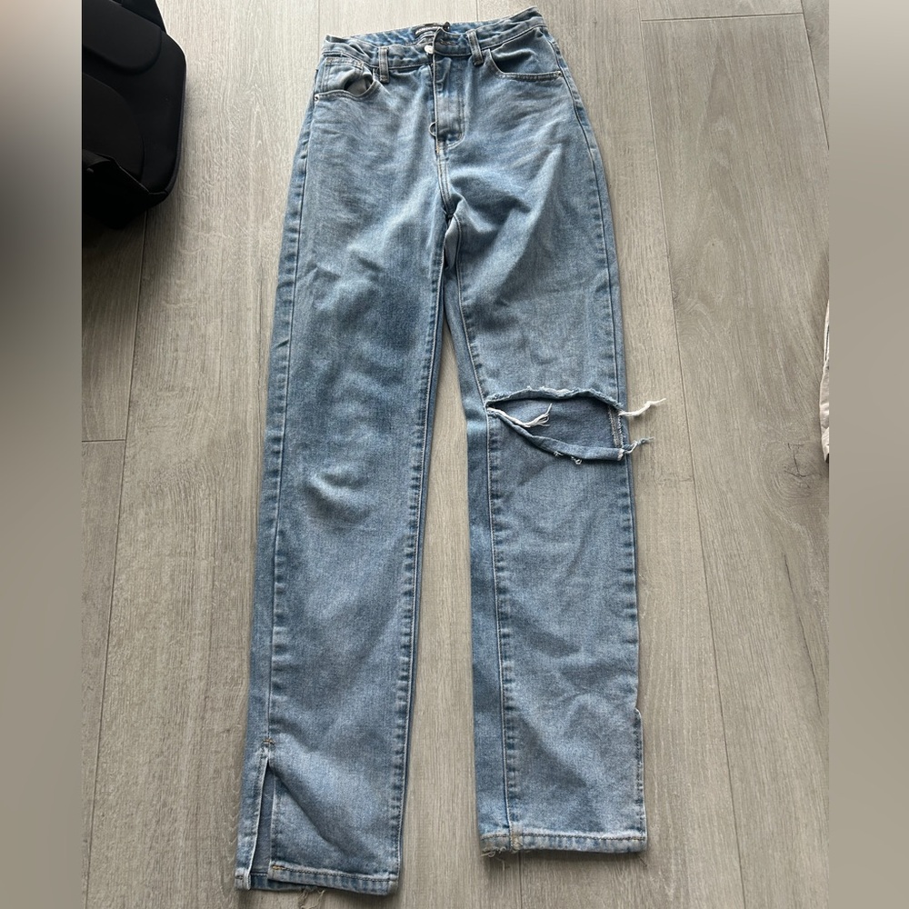 MOMOKROM Denim distressed jeans light wash